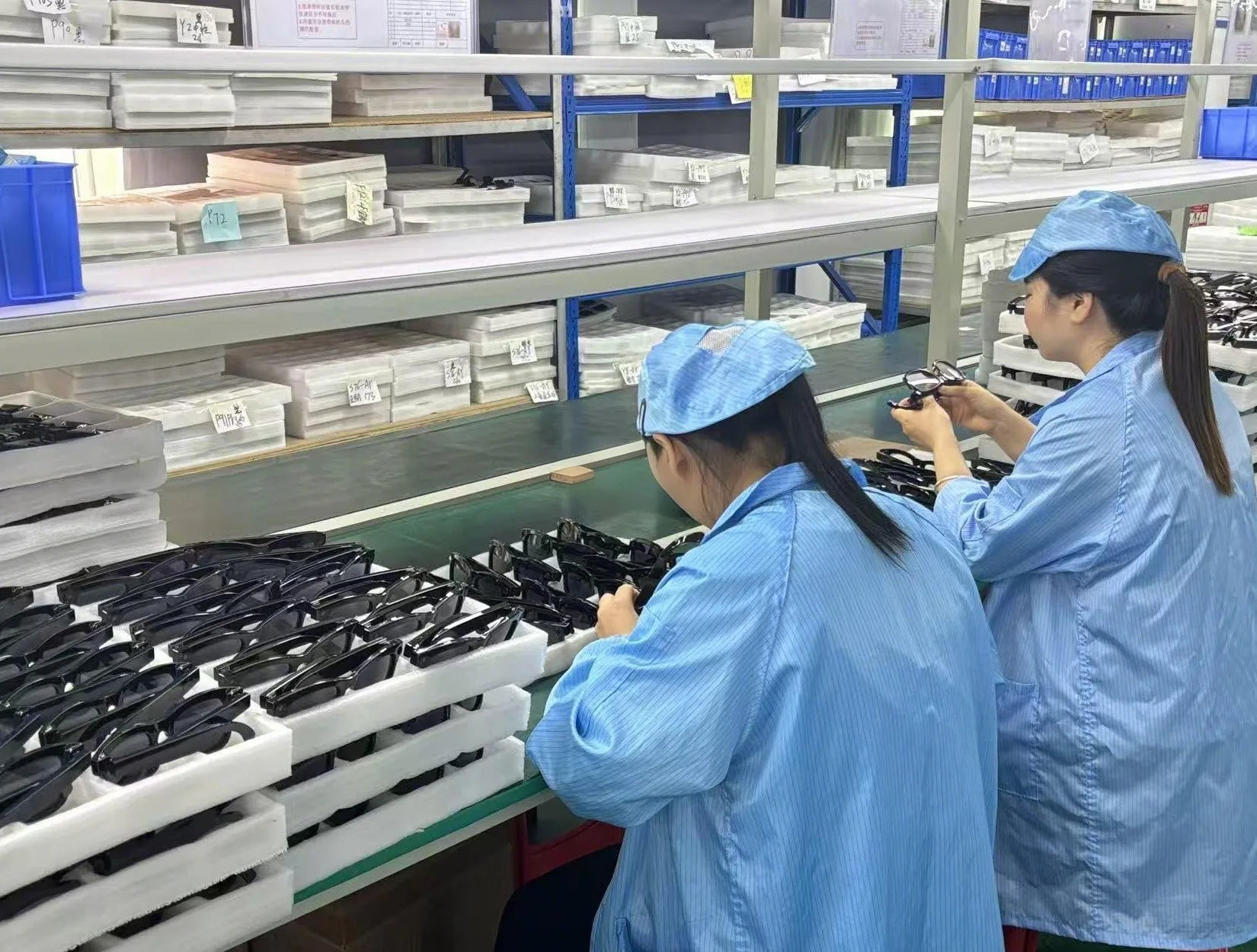 2025 New AI Smart Glasses with Real-time Translation AI Assistant 4K Photo-taking Video Stabilization Camera Voice Control-5